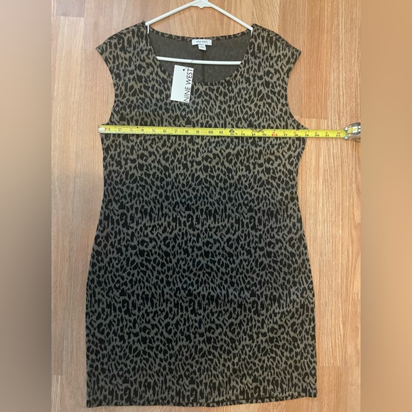 Leopard Dress - Picture 6 of 6